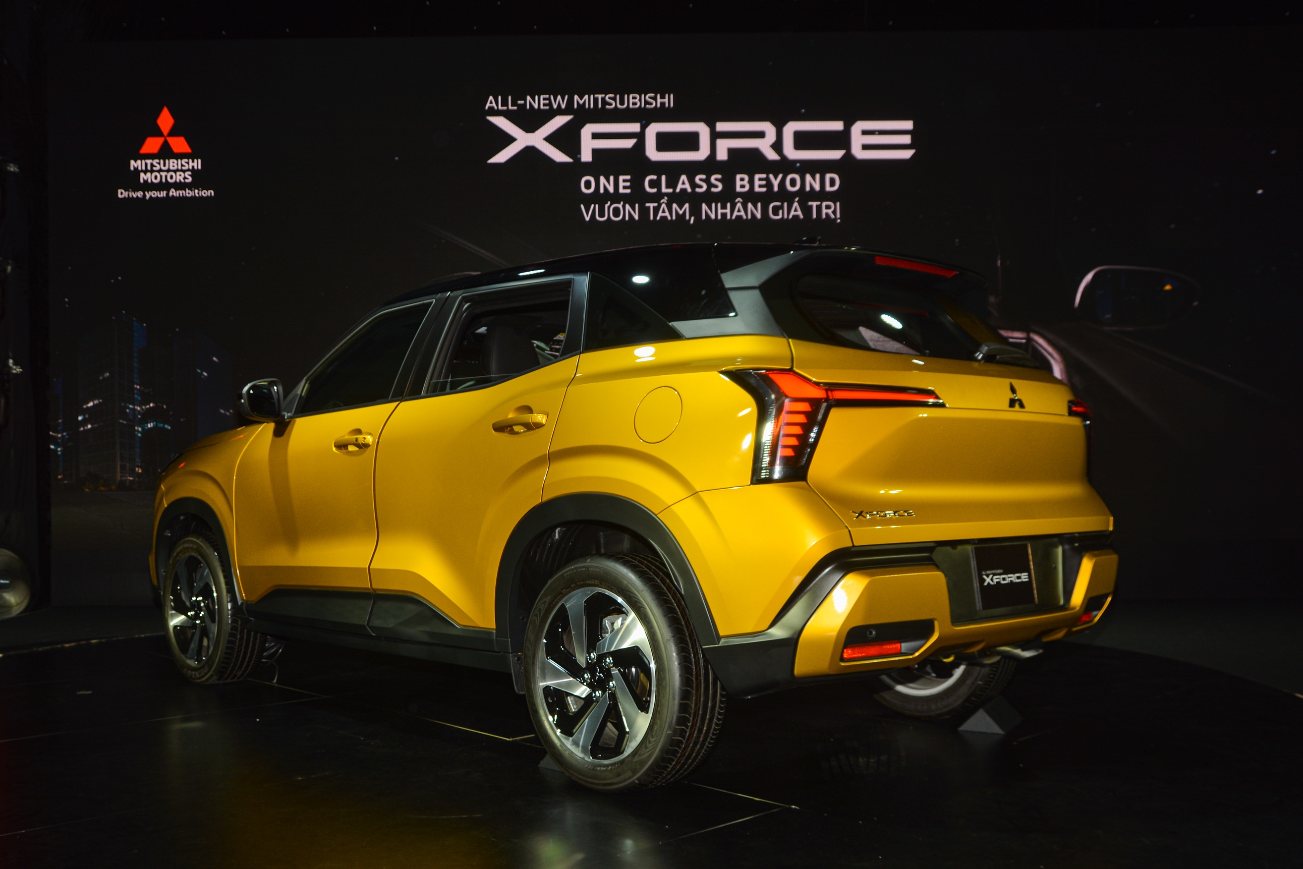 Mitsubishi_Xforce_znews_12.jpg