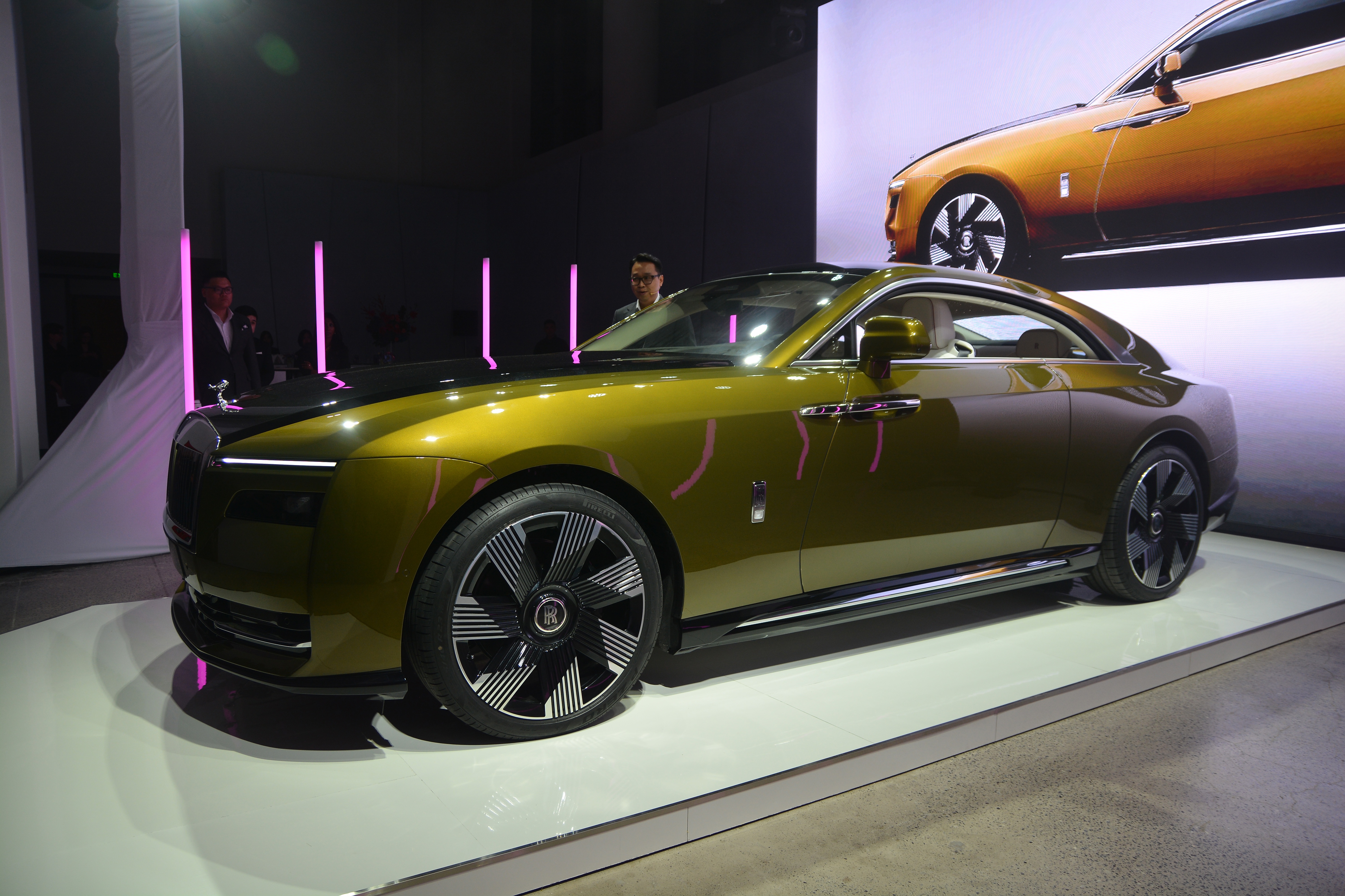 Rolls-Royce Spectre ra mat tai Viet Nam hinh anh