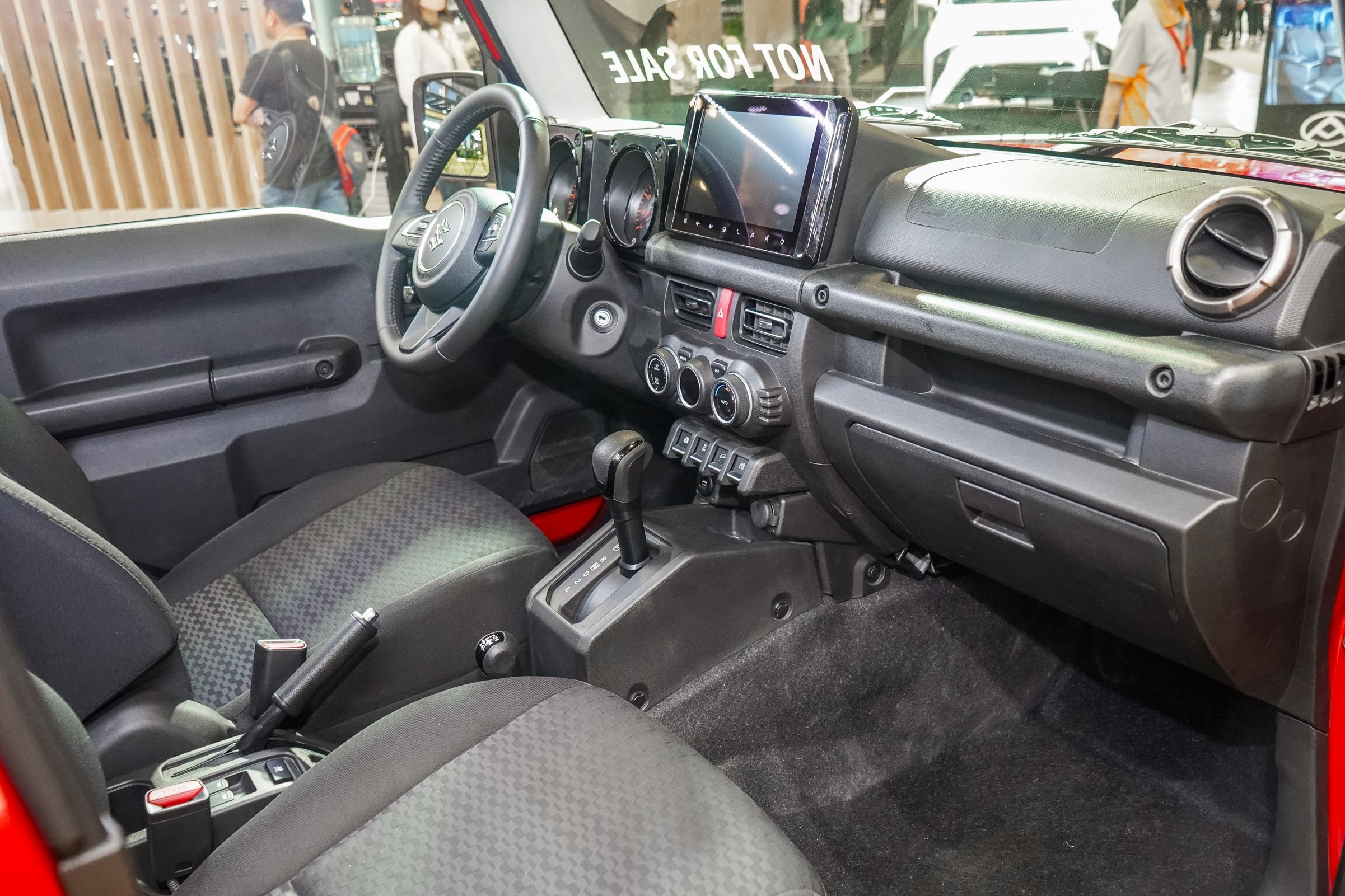 Suzuki Jimny 5 cua anh 4