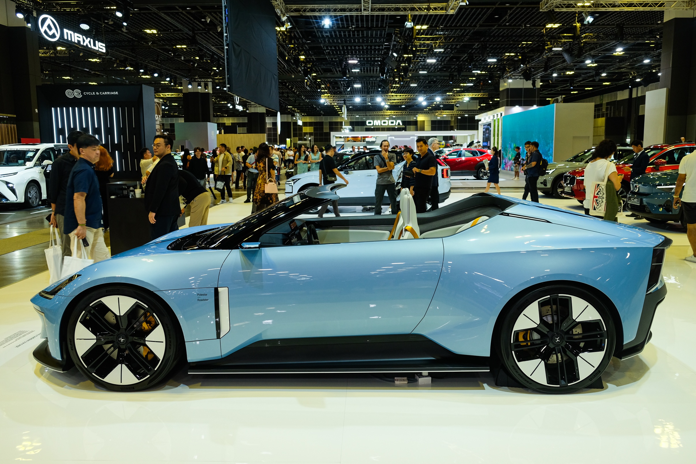 Chi tiet Polestar Electric Roadster anh 2