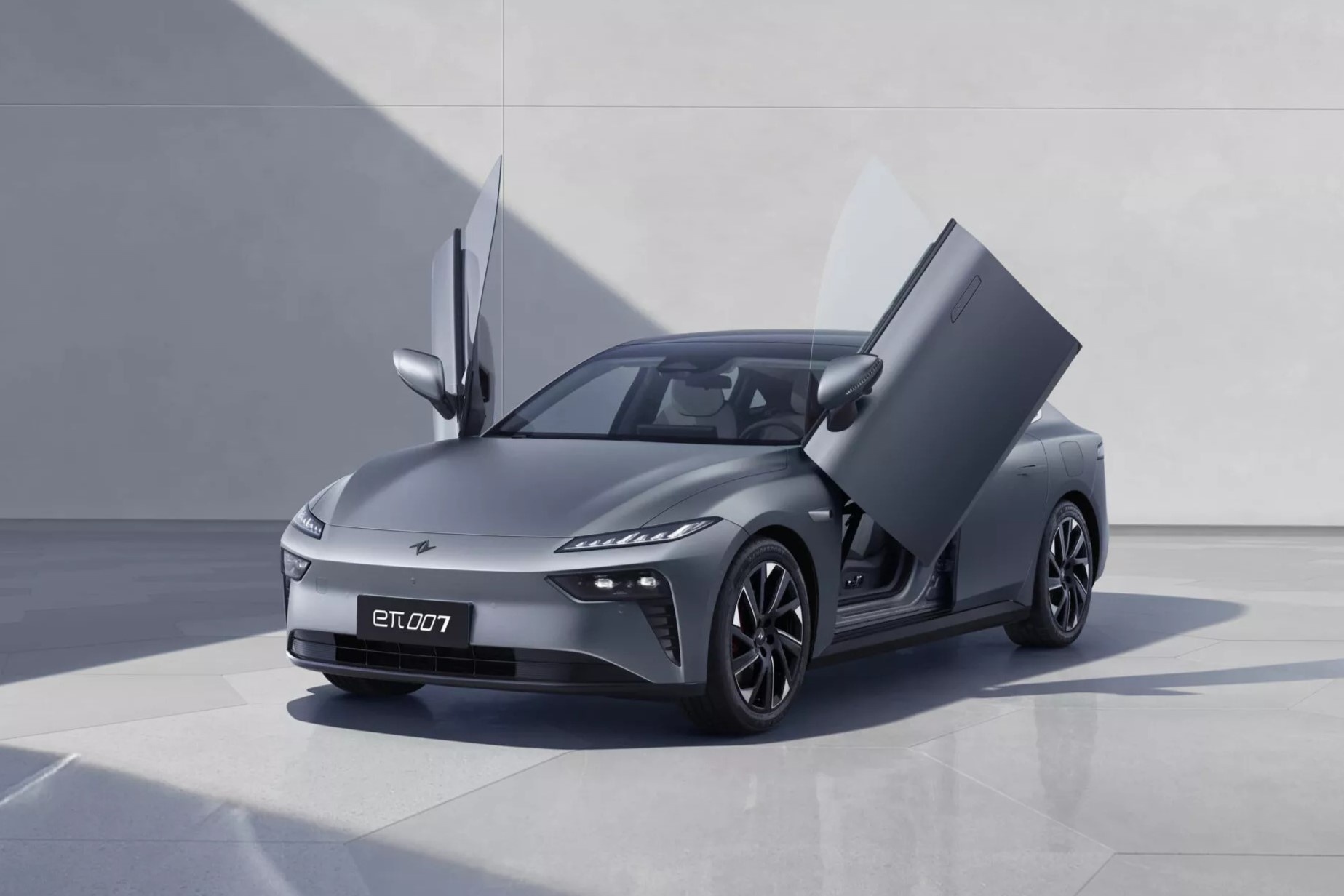 Xe dien Trung Quoc anh 3