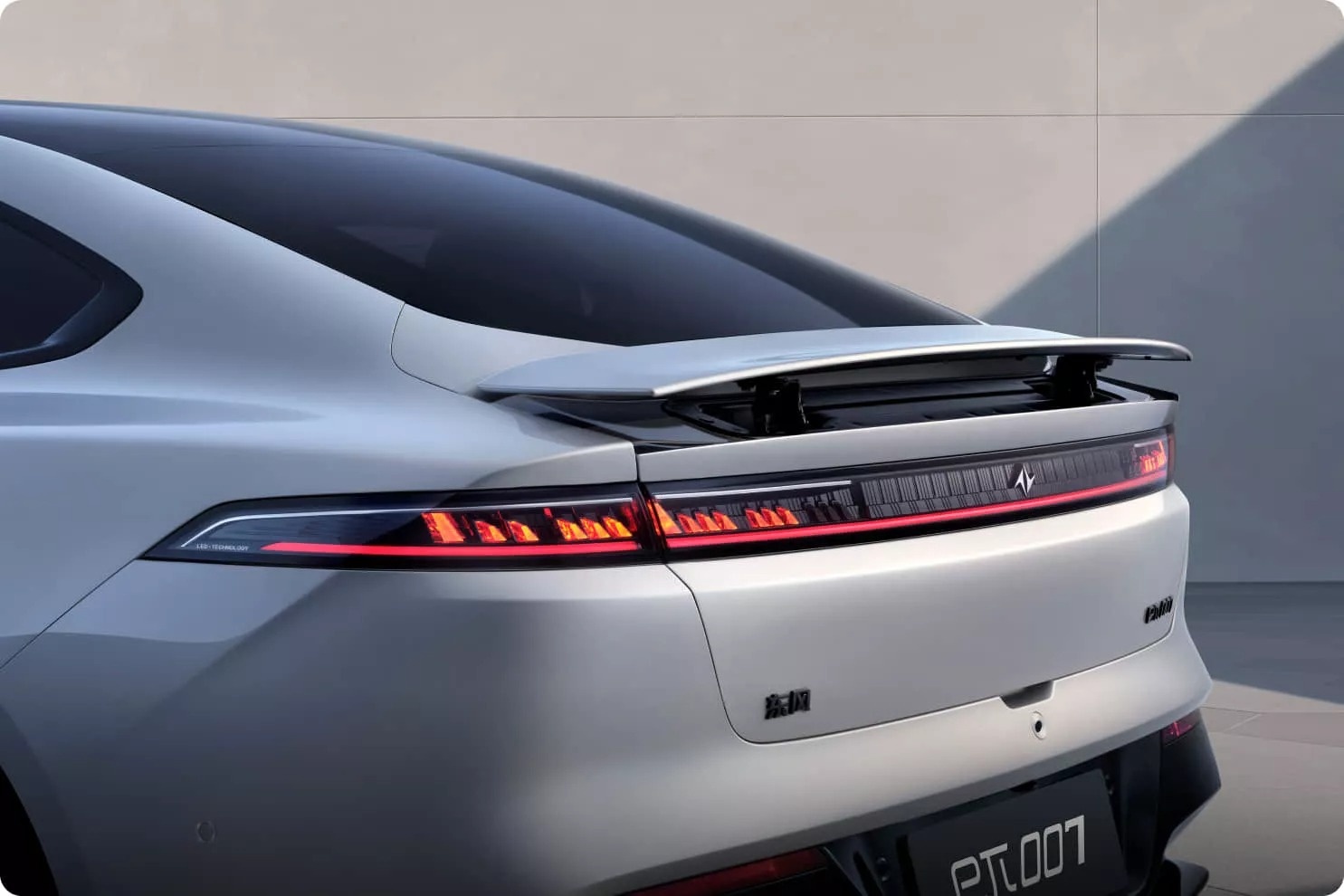 Xe dien Trung Quoc anh 4