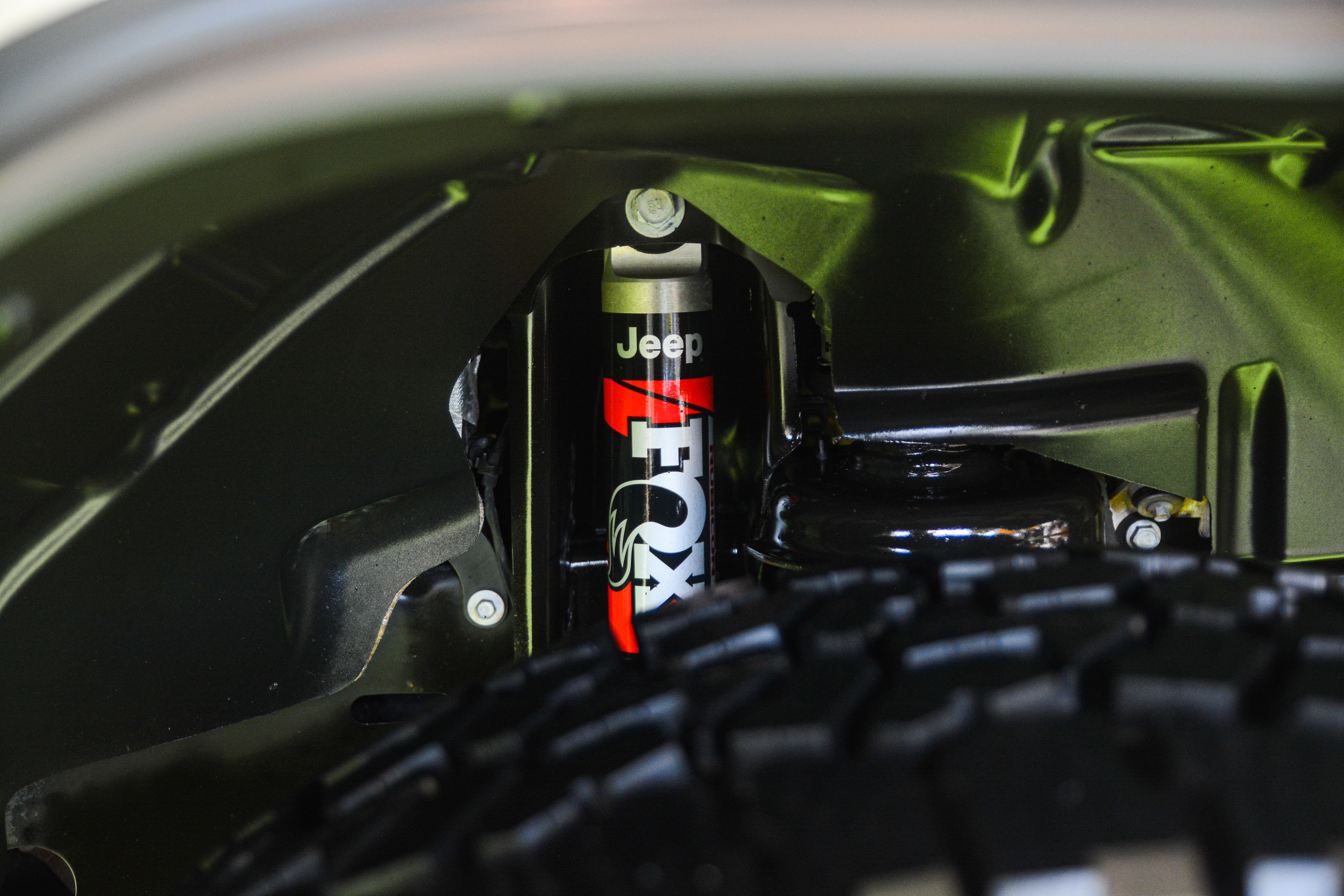 Ngo Thanh Van mua xe anh 5