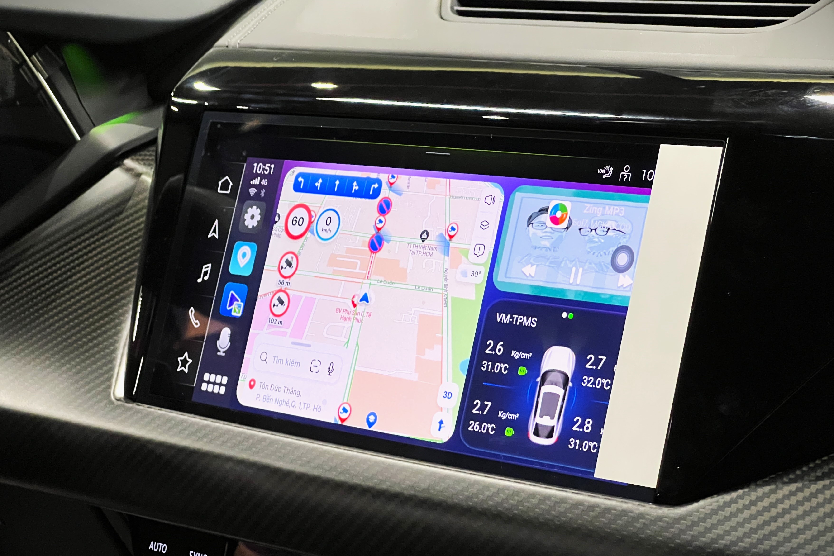 Nhung ung dung dan duong ho tro lai xe ve que dip Tet an toan hinh anh