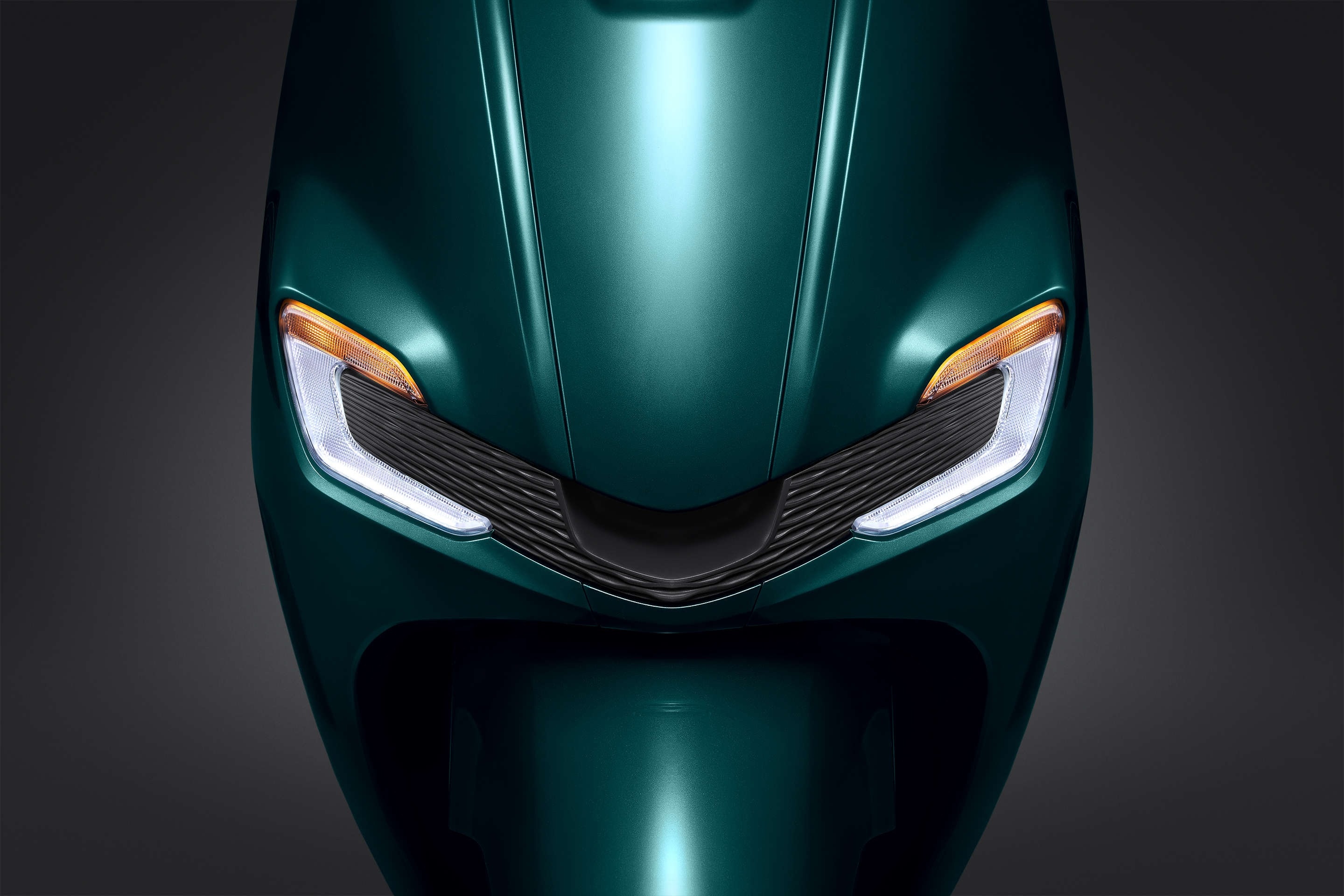 Honda Stylo 160 ra mat anh 2