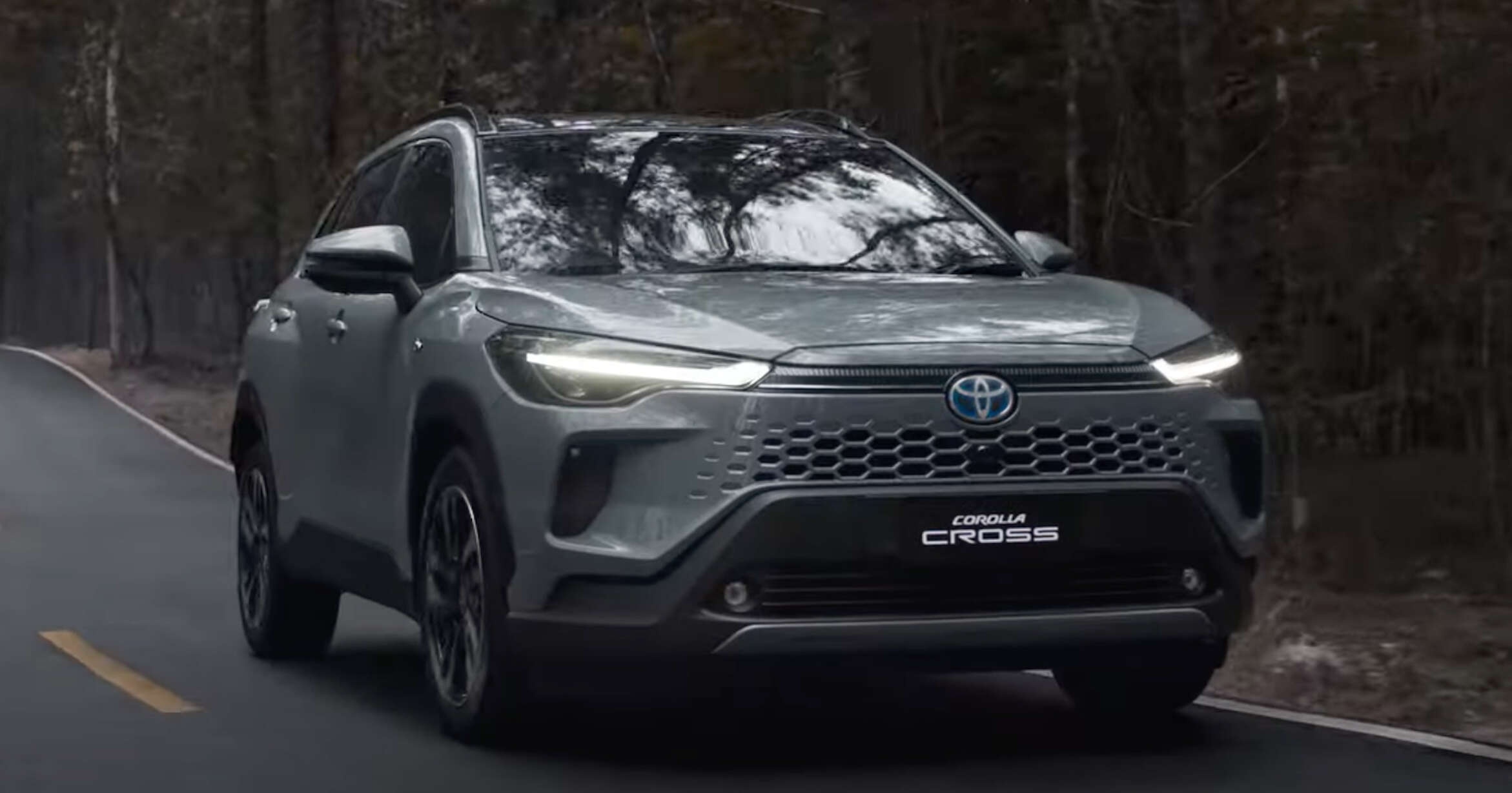 Corolla Cross 2024 ra mắt ảnh 10 Corolla Cross 2024 ra mat anh 10