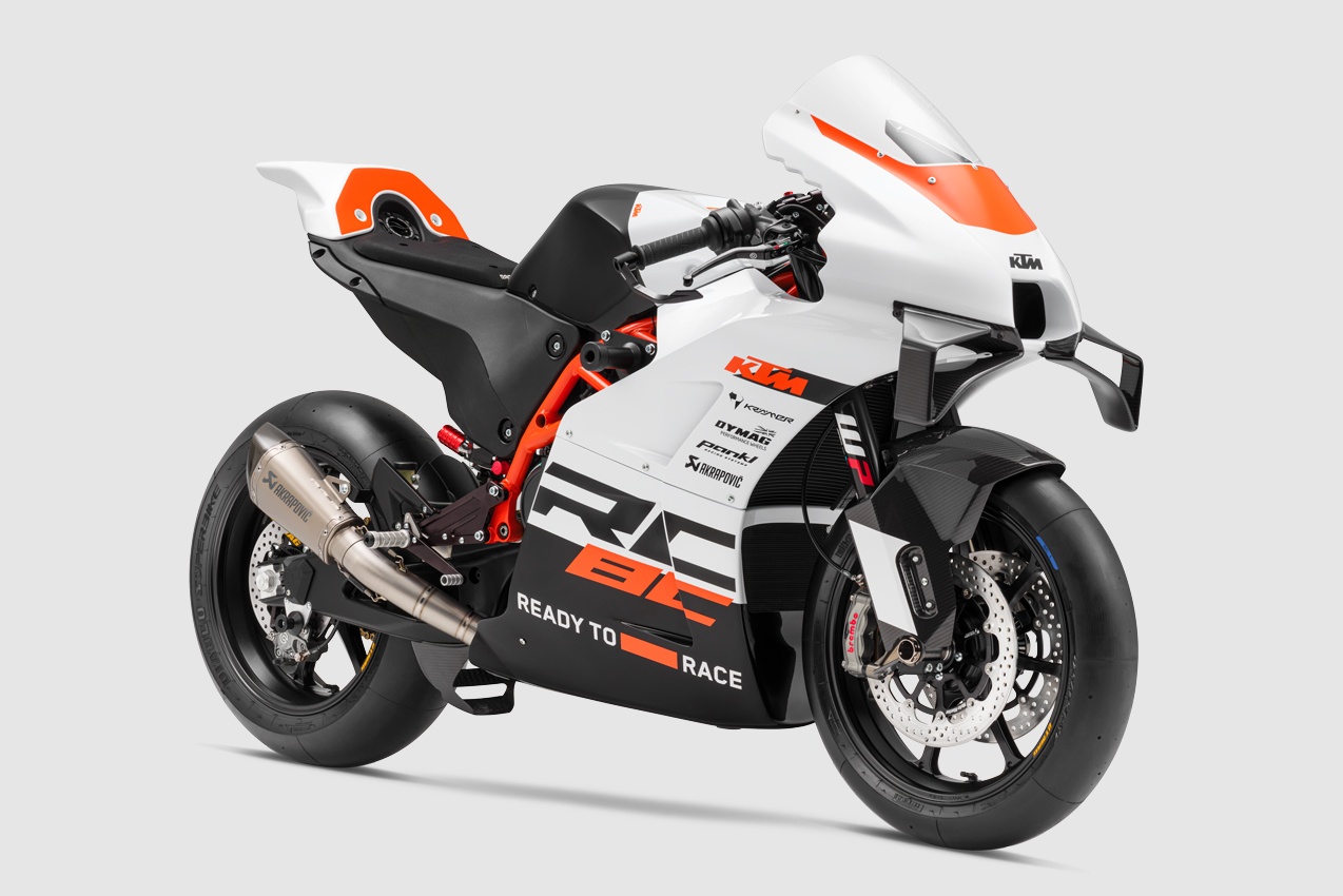 KTM RC 8C 2024 - moto gia gan 41.500 USD nhung khong the chay tren pho hinh anh
