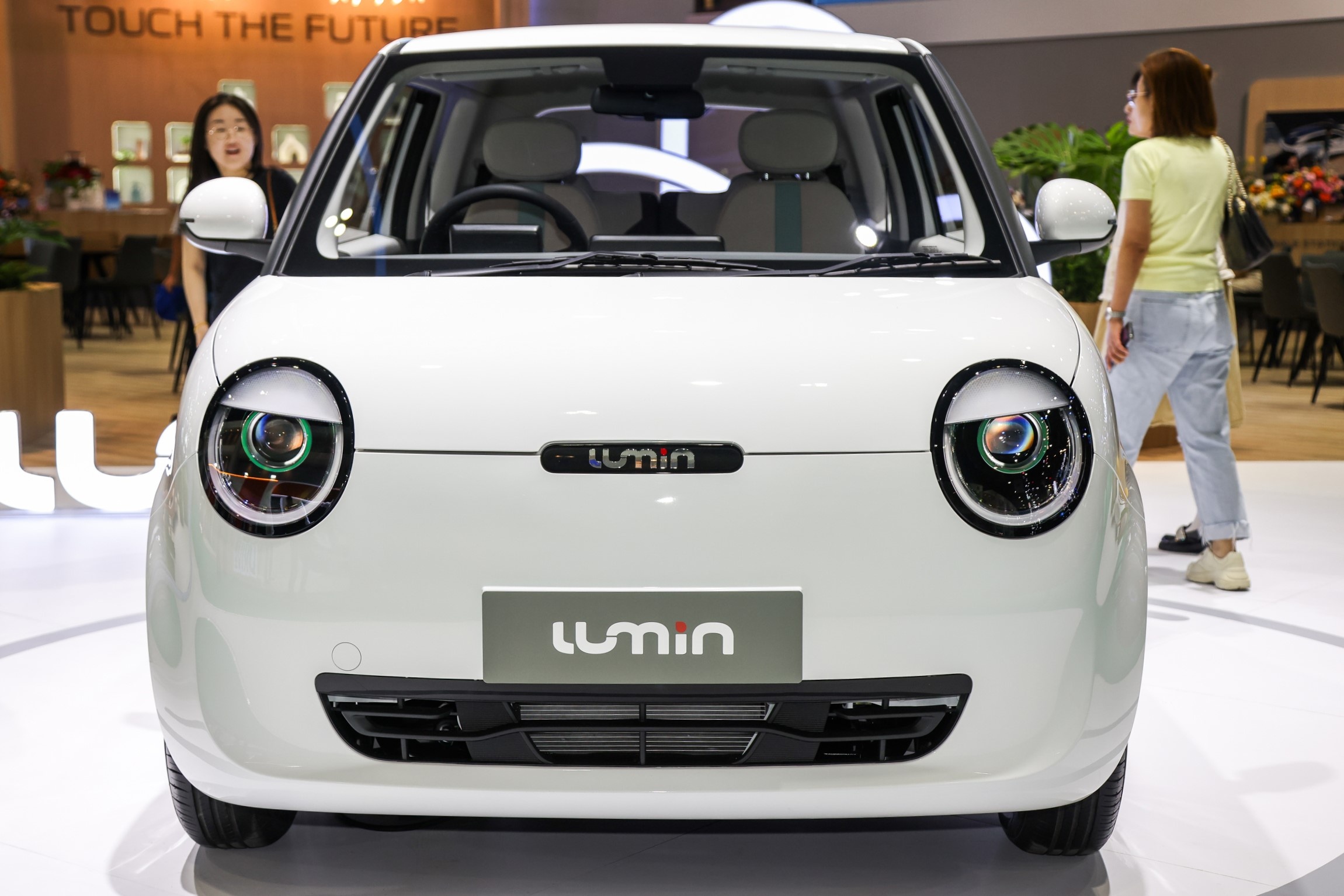 Loat xe Trung Quoc gay 'sot' tai BIMS 2024 hinh anh