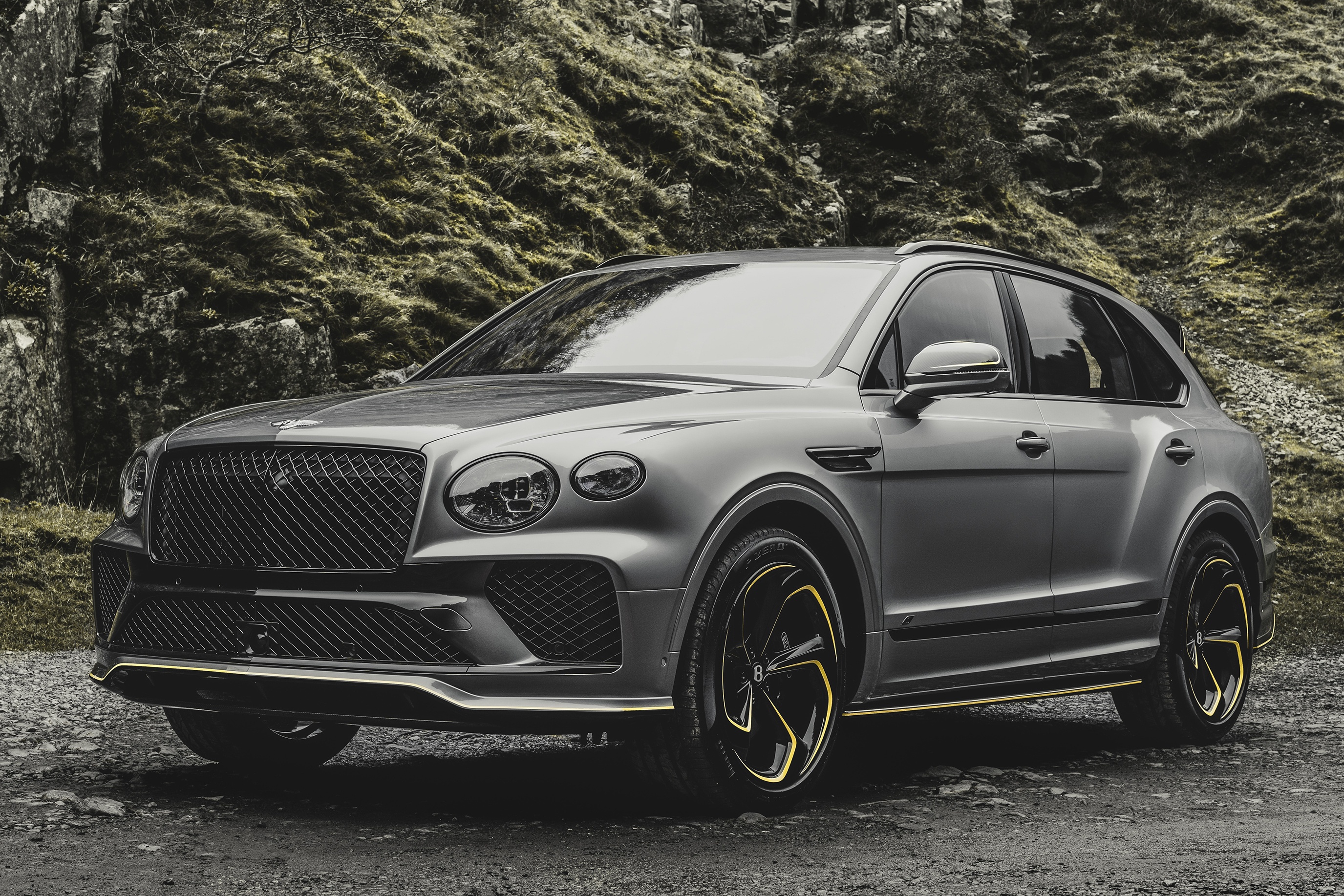 Bentley Bentayga S doc nhat Viet Nam nhan dat truoc, gia tu 14,6 ty hinh anh