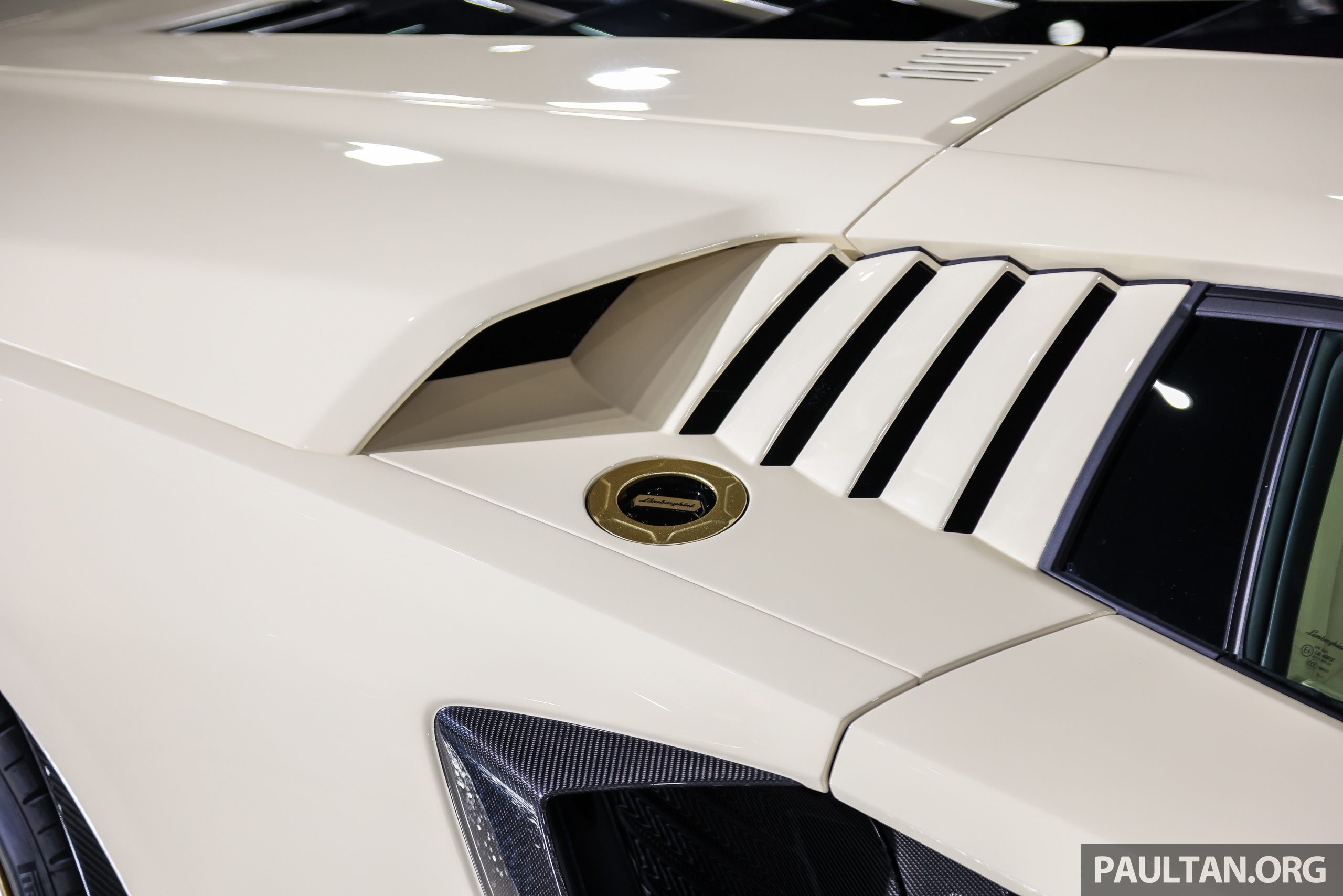 Chiếc Lamborghini Countach cuối cùng ảnh 2 Chiec Lamborghini Countach cuoi cung anh 2