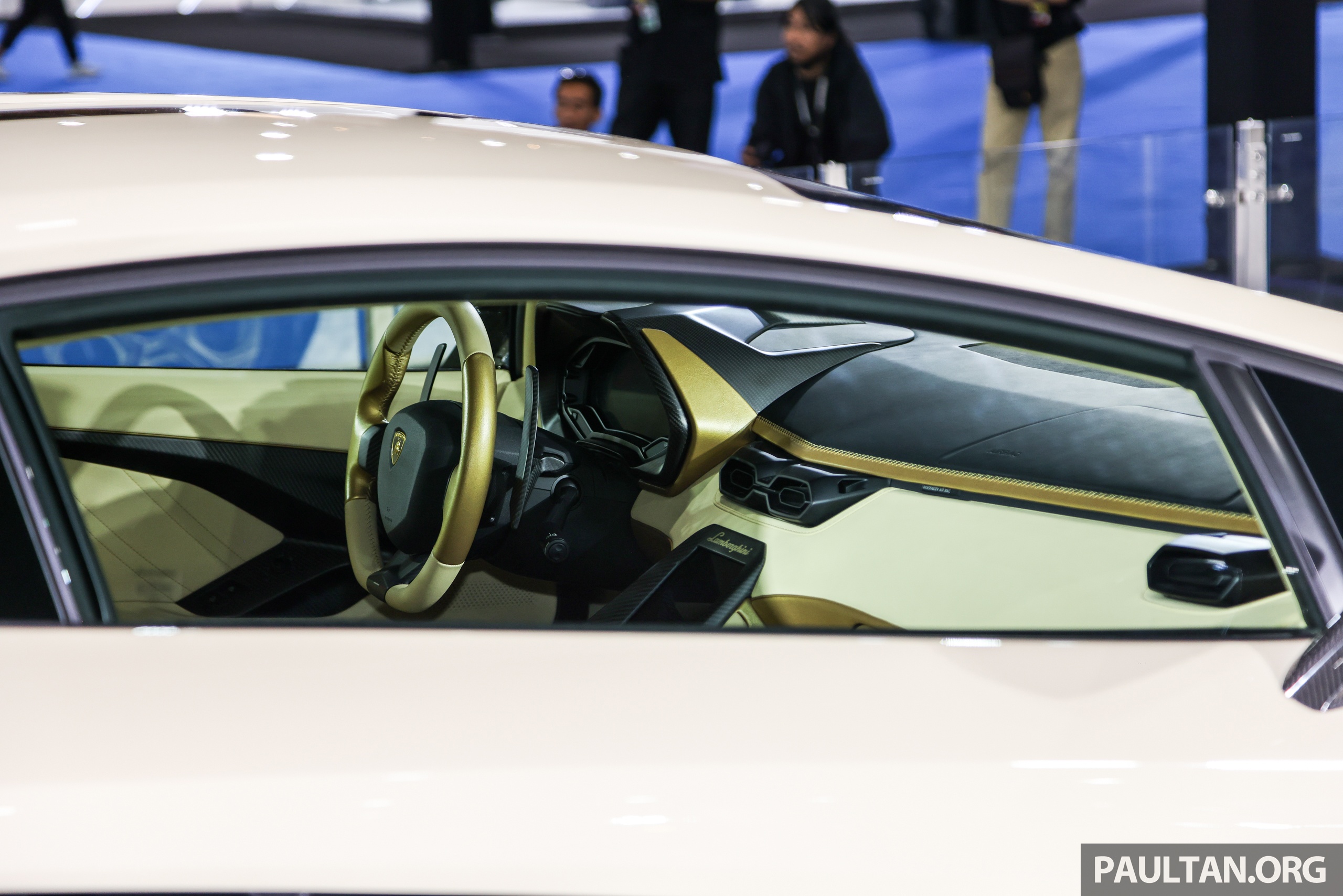 Chiếc Lamborghini Countach cuối cùng ảnh 7 Chiec Lamborghini Countach cuoi cung anh 7