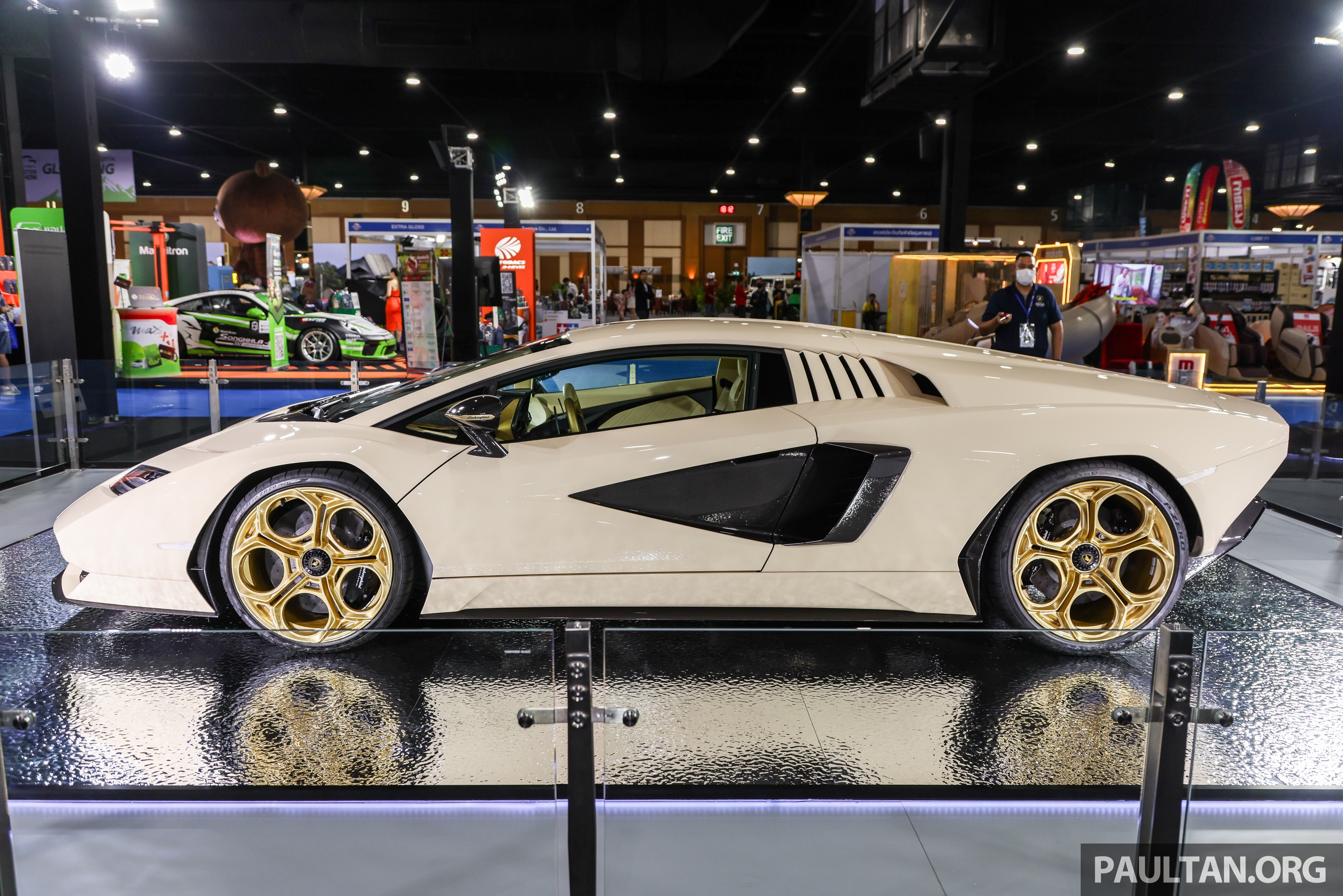 Chiếc Lamborghini Countach cuối cùng ảnh 3 Chiec Lamborghini Countach cuoi cung anh 3