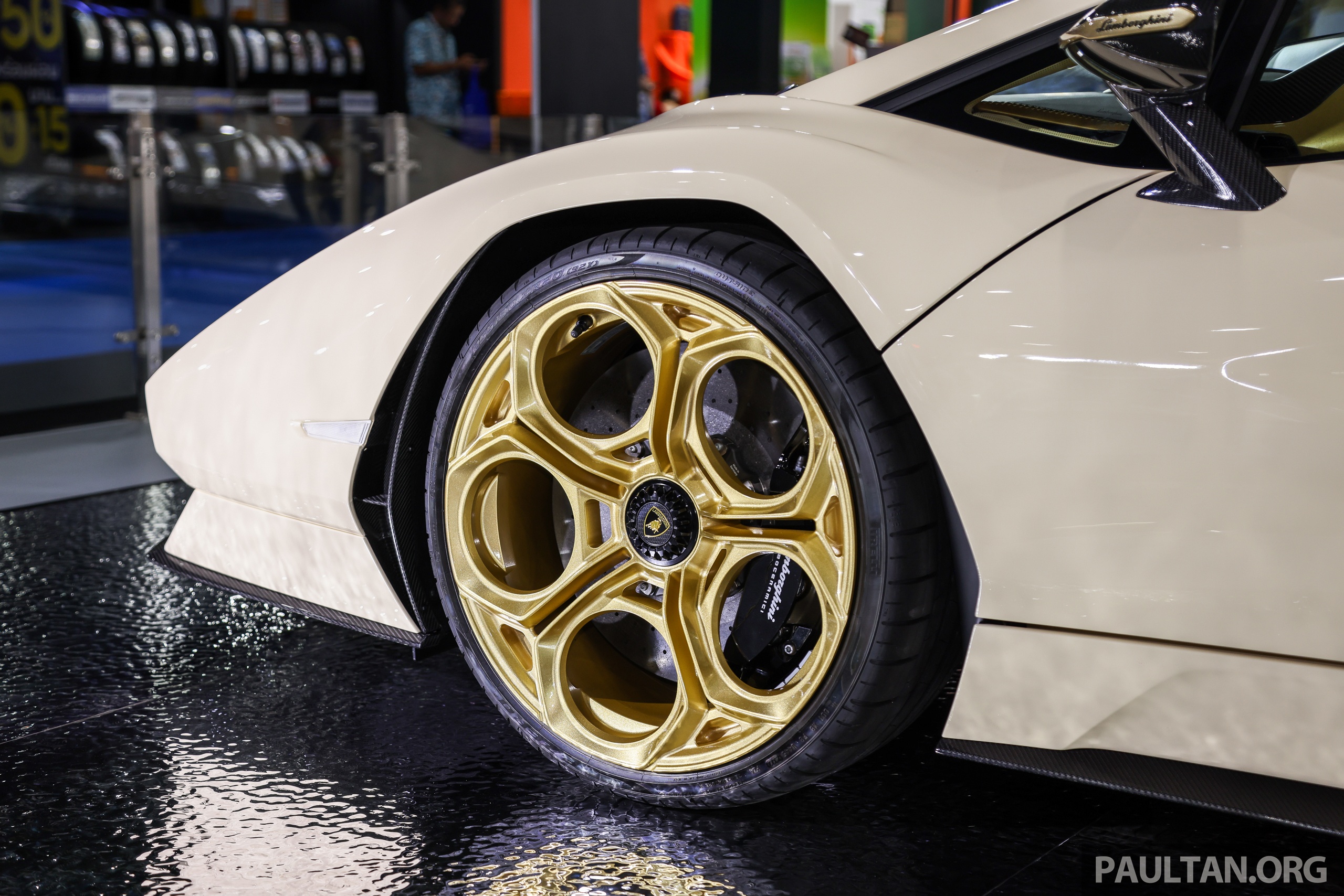 Chiếc Lamborghini Countach cuối cùng ảnh 5 Chiec Lamborghini Countach cuoi cung anh 5
