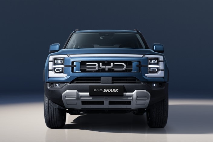 Xe ban tai BYD Shark anh 3