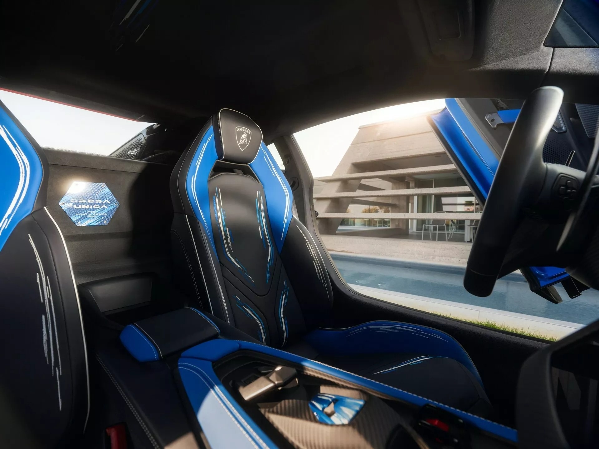 Sieu xe Lamborghini Revuelto anh 6