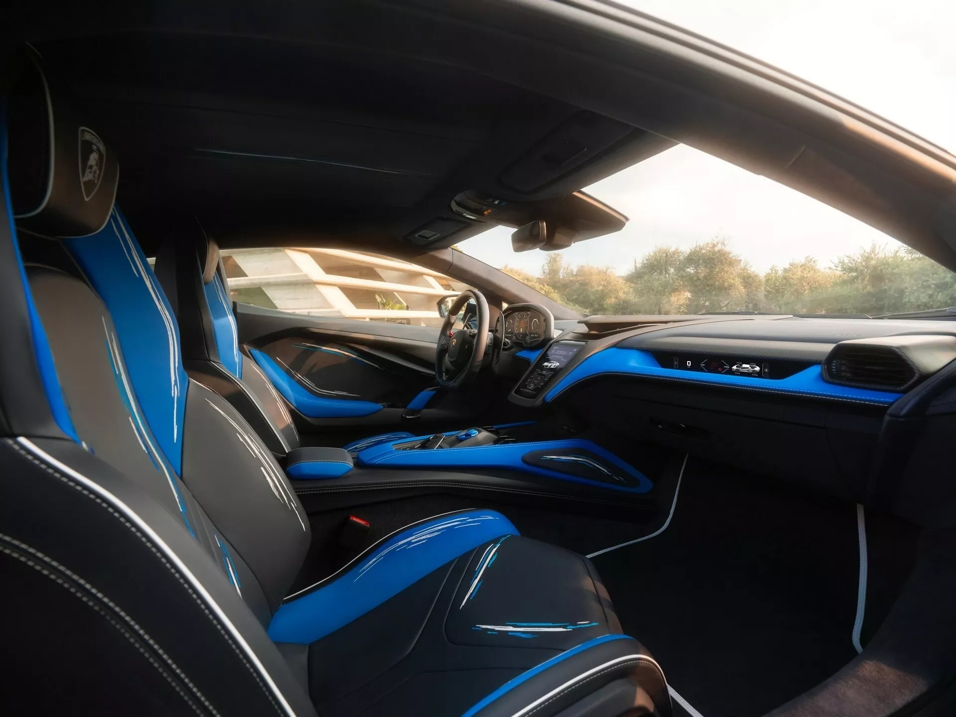 Sieu xe Lamborghini Revuelto anh 5