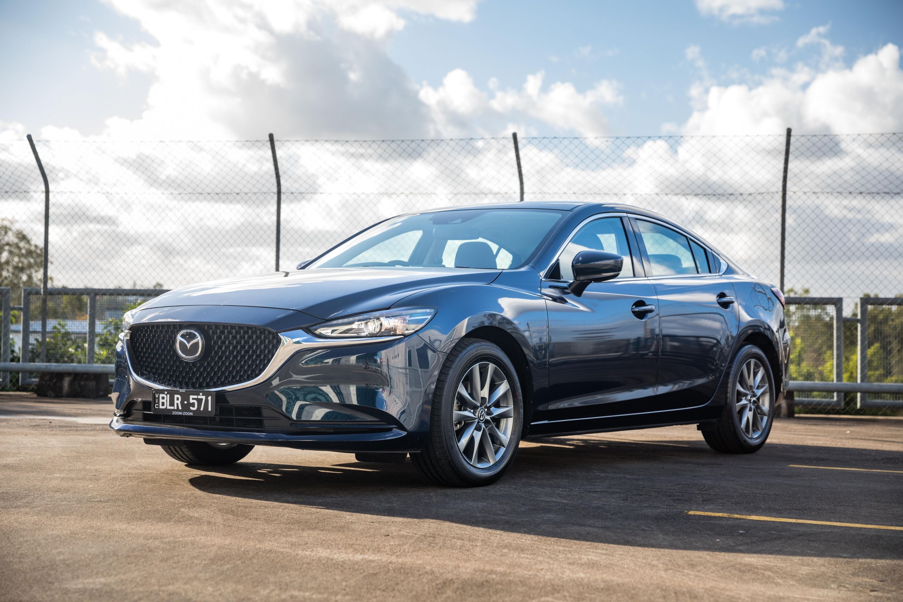 Mazda6 bi khai tu tai Australia do thieu tinh nang an toan hinh anh