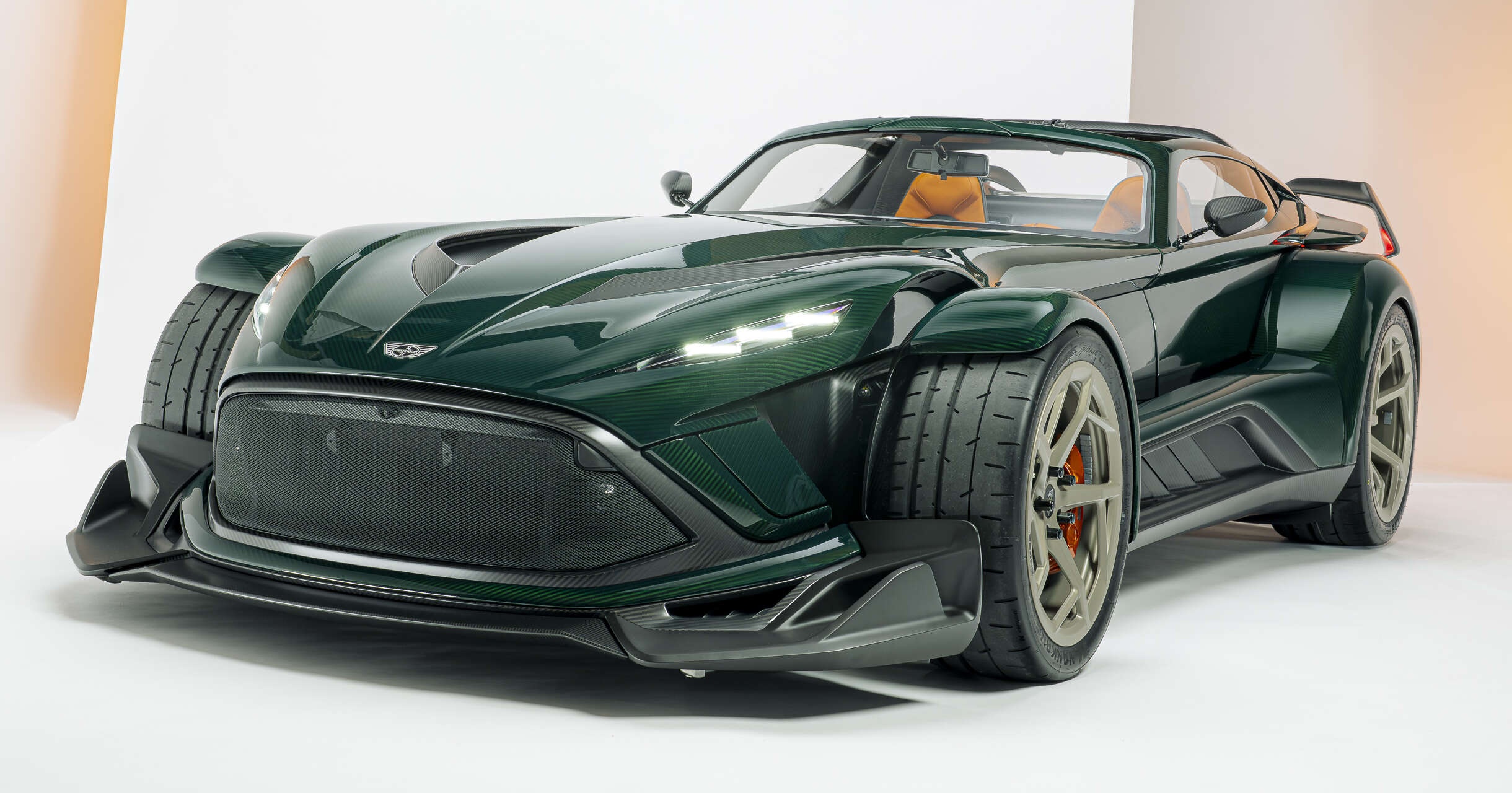 Xe dua Donkervoort P24 RS anh 2