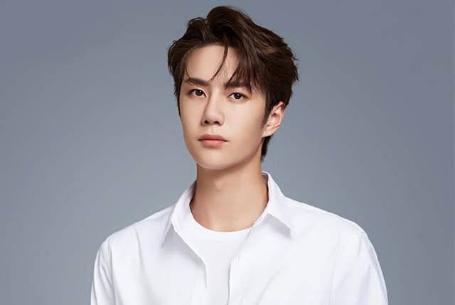 sao hoa ngu,  nam dien vien,  tieu chien anh 6