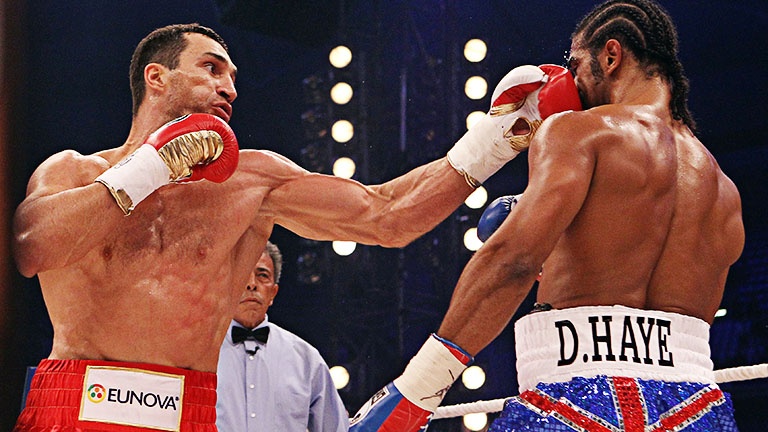 Man so gang dinh cao cua huyen thoai Klitschko nam 2011 hinh anh