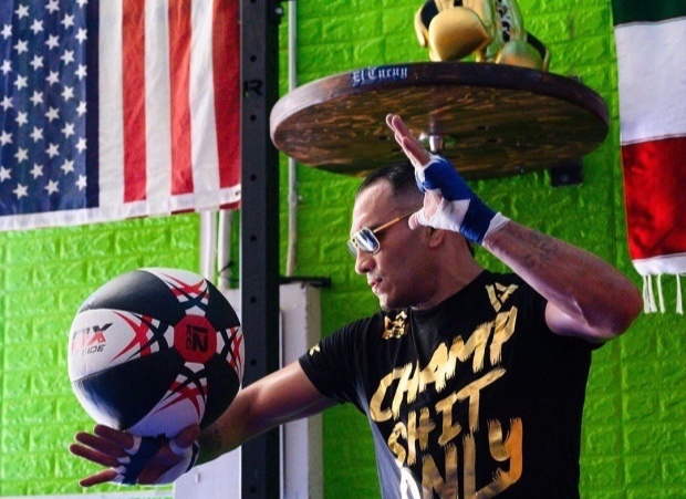 Nhung man tap luyen dien cuong cua Tony Ferguson hinh anh