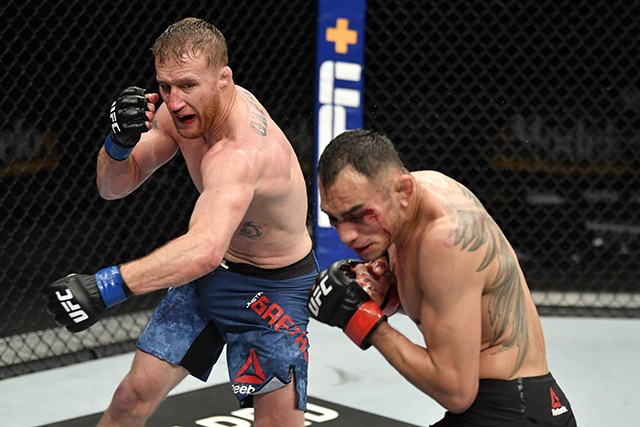 Nhung khoanh khac an tuong tai UFC 249 hinh anh