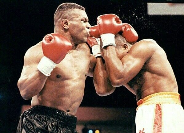 10 tran dau kiem nhieu tien nhat cua Mike Tyson hinh anh