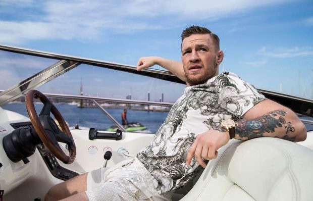 Bo suu tap oto va du thuyen gan 7 trieu USD cua McGregor hinh anh