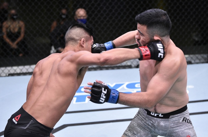 3 tran dau ket thuc duoi mot phut o UFC Las Vegas 2 hinh anh