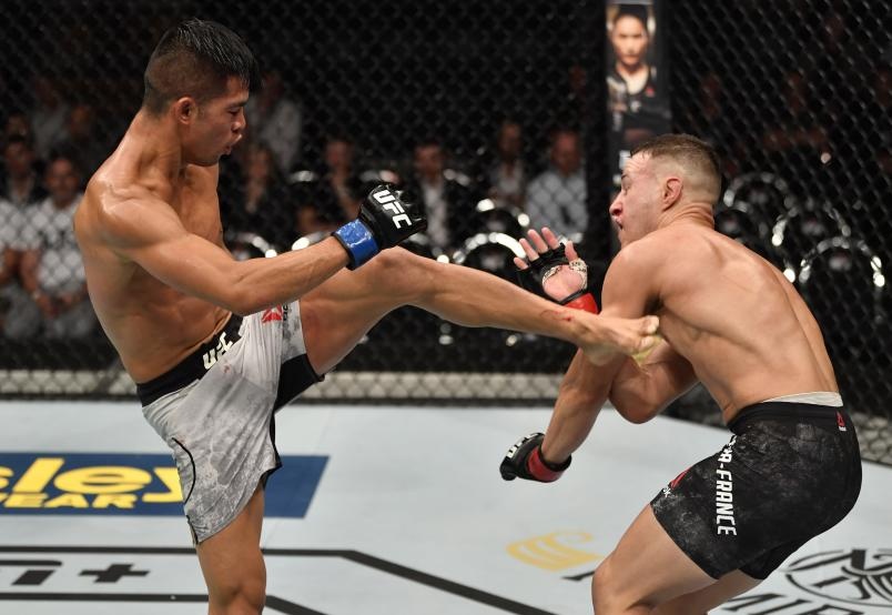 Vo si goc Viet co nhung pha knock-out an tuong hinh anh