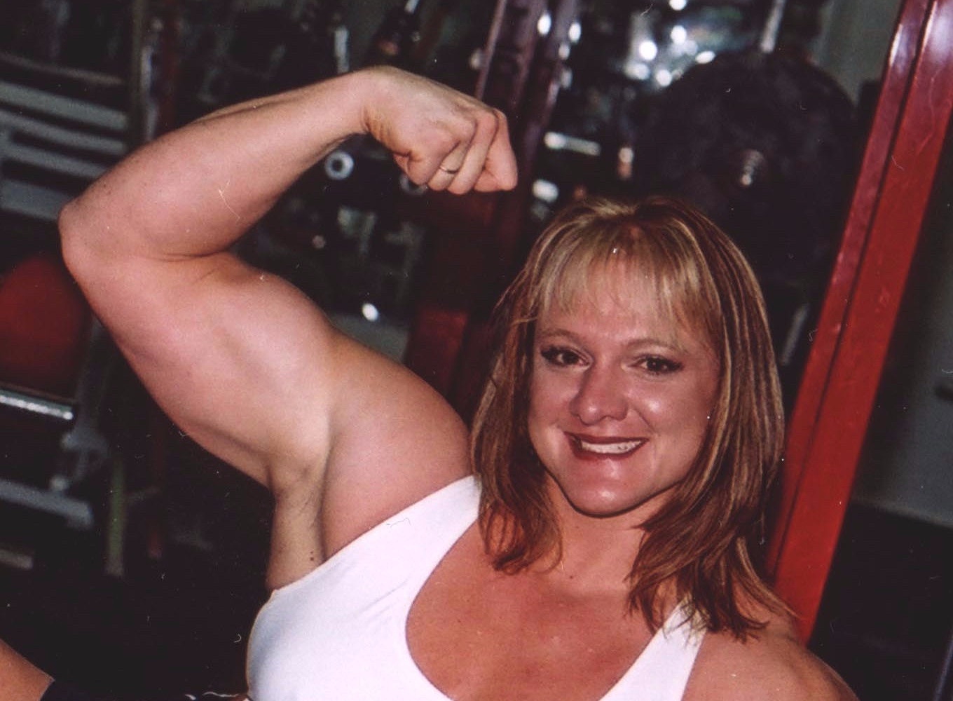 Becca Swanson - tu cu nhan co khi den nu luc si hang dau the gioi hinh anh