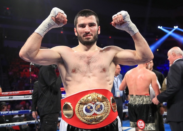 Beterbiev - 'doc co cau bai' co 100% chien thang knock-out hinh anh