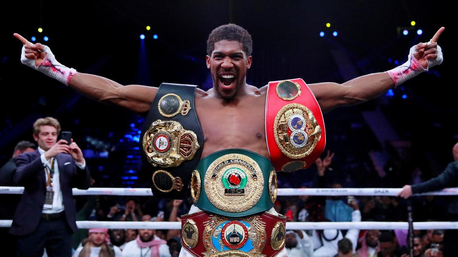 5 vo si kiem nhieu tien nhat trong nam qua hinh anh