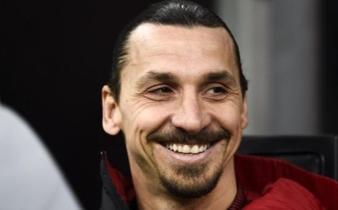 Ibrahimovic cung vo di nghi duong sau khi giai cuu AC Milan hinh anh