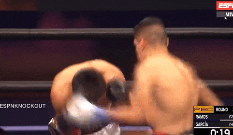 Trong tai giai cuu khi vo si om mat chiu dam hinh anh