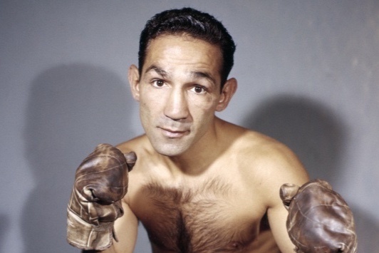 10 cuu vo si quyen anh co chuoi chien thang dai nhat hinh anh