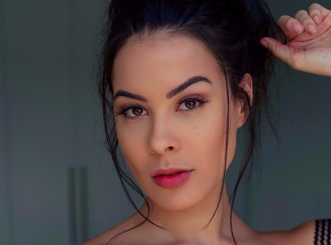 Nhan sac cua nang Ring Girl xuat hien tai UFC Fight Island hinh anh