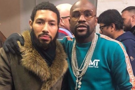 Mayweather tung mua xe hoi tang ban tap hinh anh