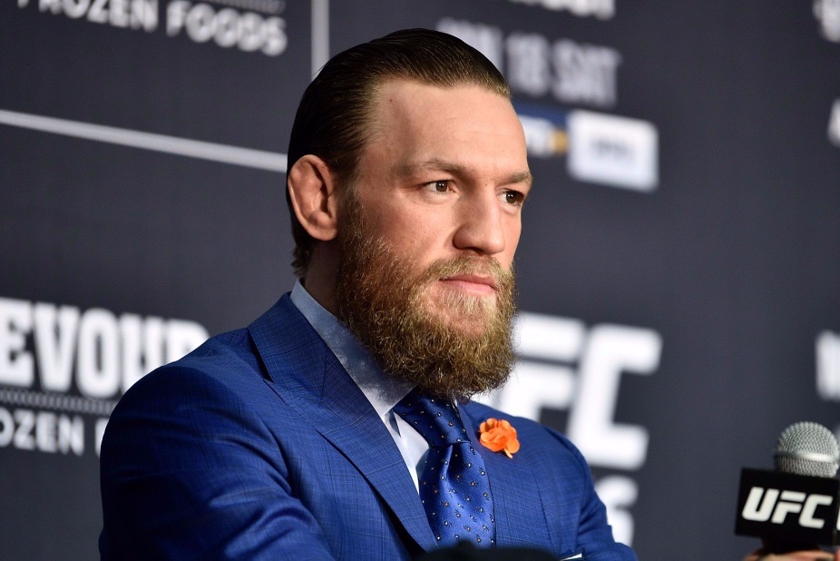 McGregor ky hop dong tai dau voi Poirier hinh anh