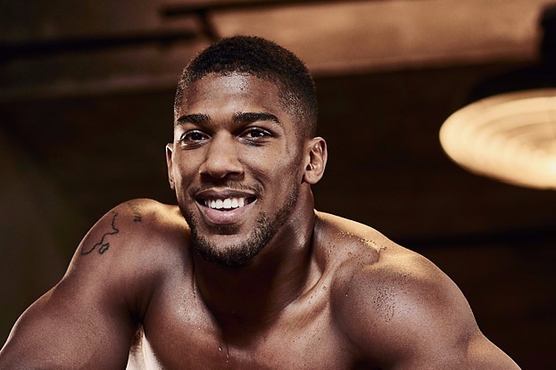 Loi song cua nha vo dich Anthony Joshua hinh anh
