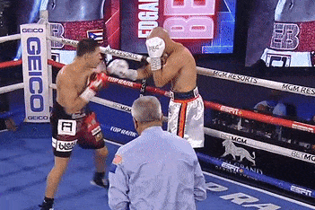 Vo si gianh 16 tran toan thang knock-out trong hiep mot hinh anh