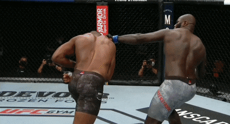 5 chien thang knock-out nhanh nhat UFC nam 2020 hinh anh