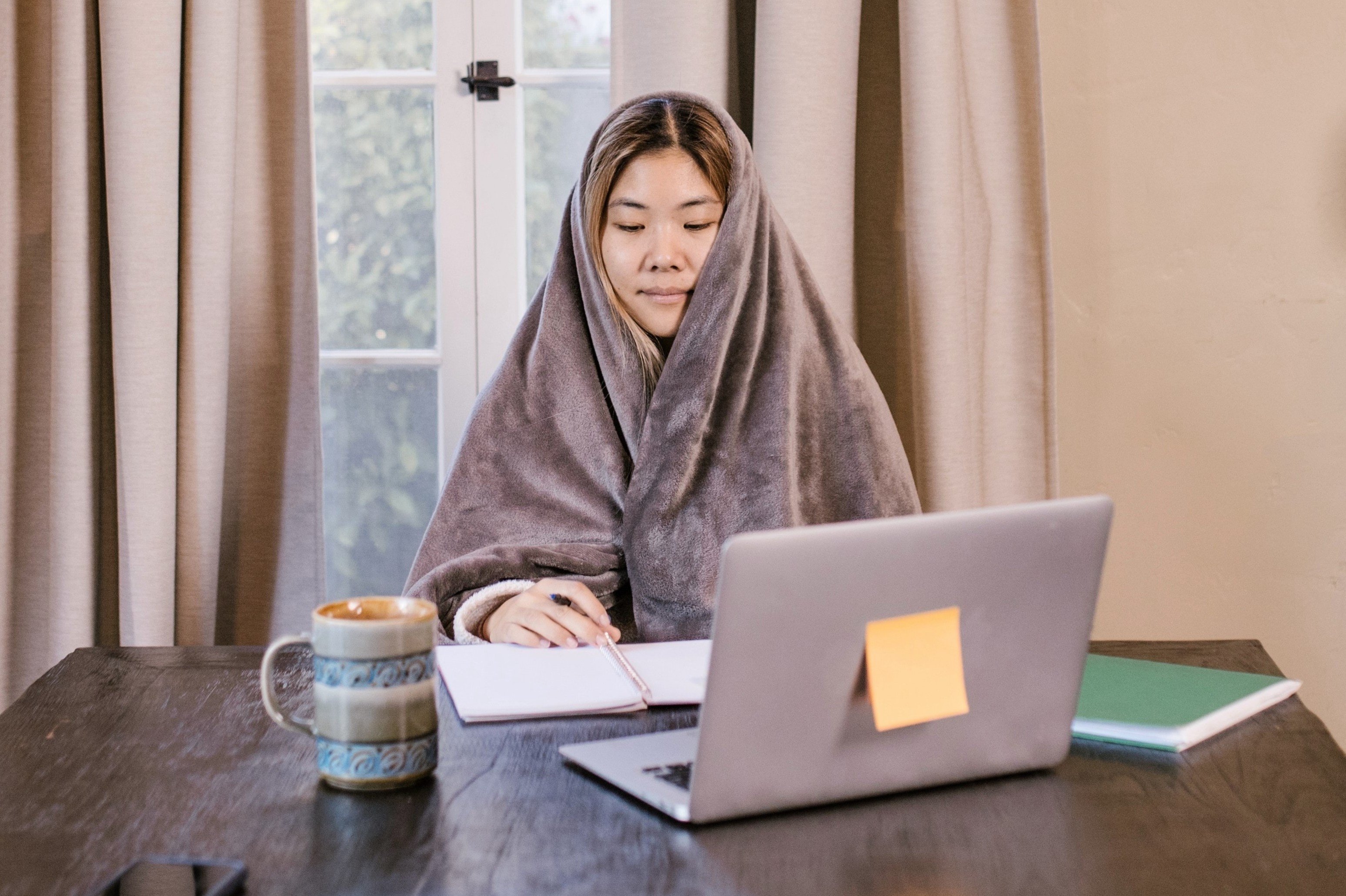 Ngay cang kho yeu cau duoc lam viec tu xa hinh anh