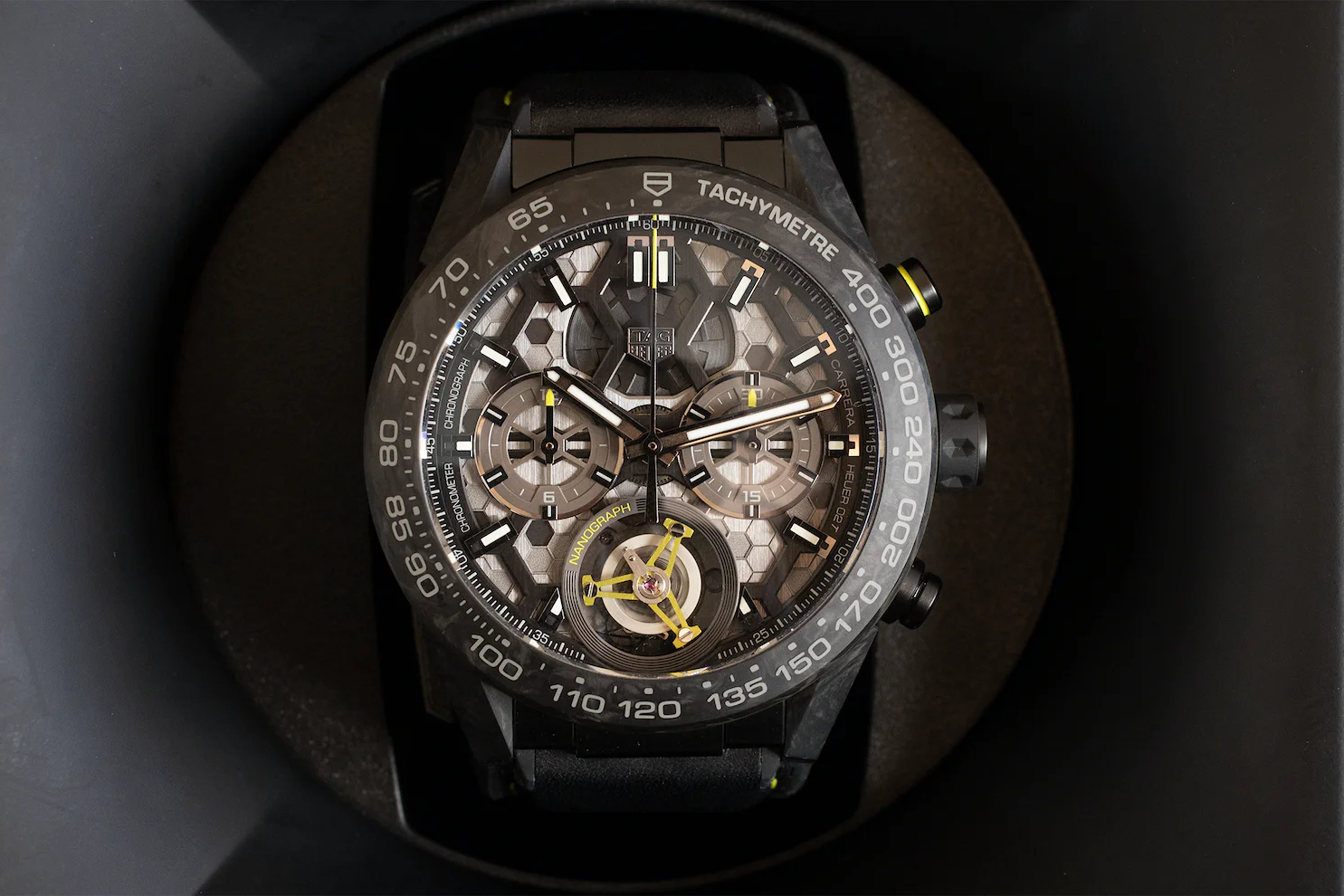 Thu giup tang do tinh xao cho dong ho hinh anh