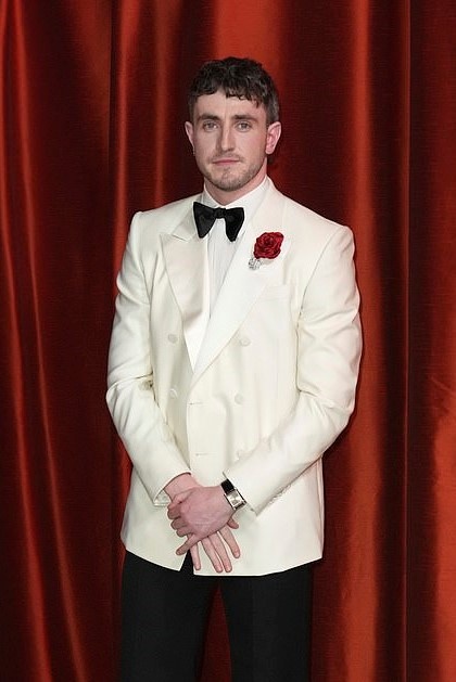 dong ho tai oscar 2023 anh 6