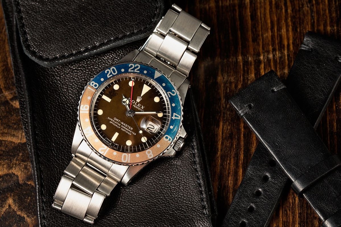 Chu y dieu gi khi mua dong ho co hinh anh