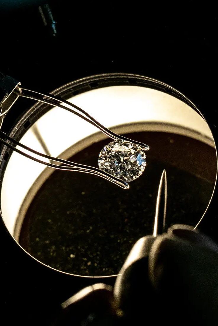 phan loai kim cuong anh 9