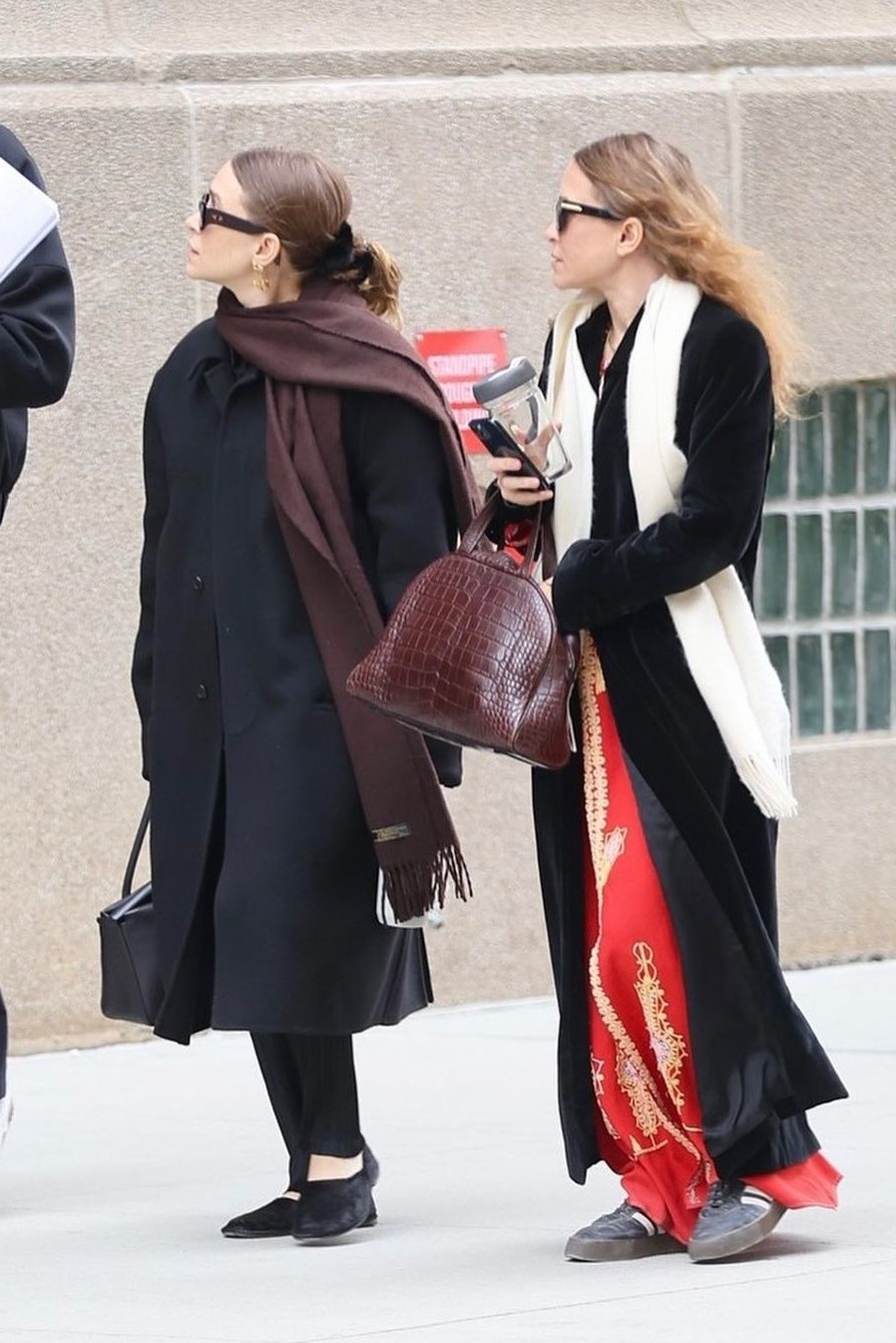 xu huong thoi trang,  y2k,  hot trend,  fashion trend,  quiet luxury,  indie sleaze anh 15