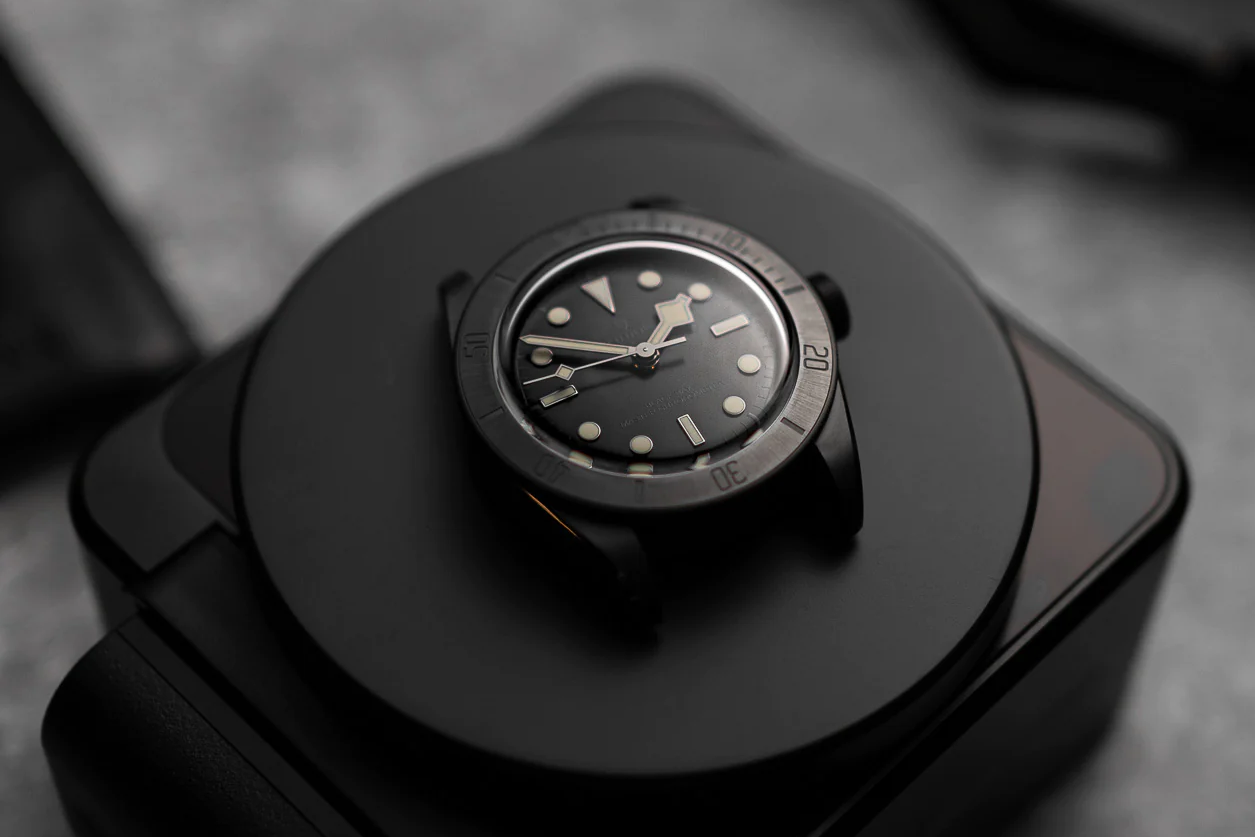 13 thanh phan tinh xao trong chiec dong ho cao cap hinh anh