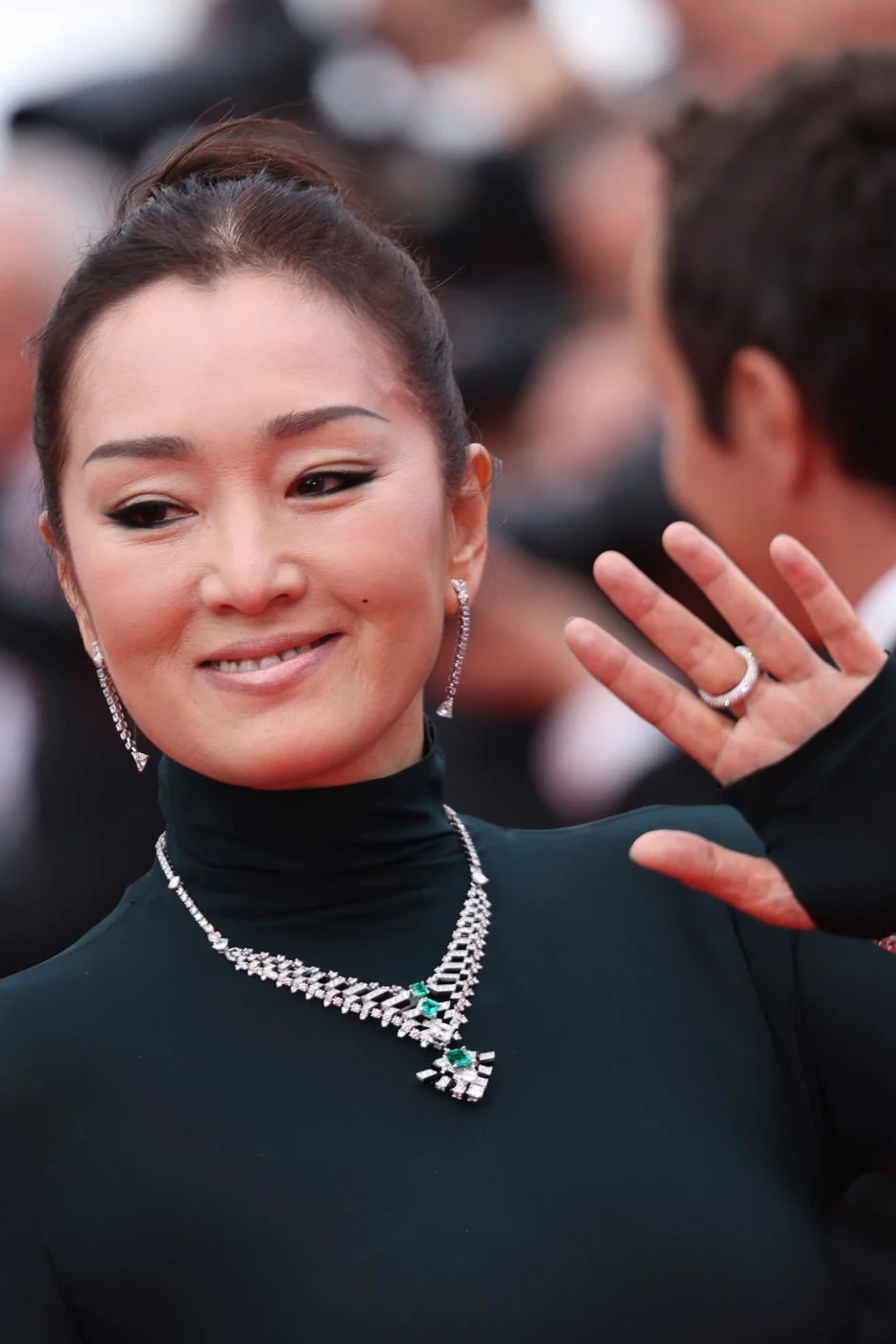 trang suc cannes 2023 anh 12